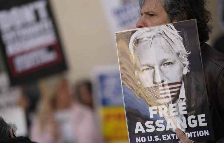 Lawyers for WikiLeaks founder file lawsuit against CIA