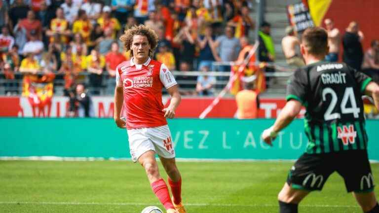 Leave with your tickets and your VIP Pass for the Stade de Reims / RC Lens match on September 4!