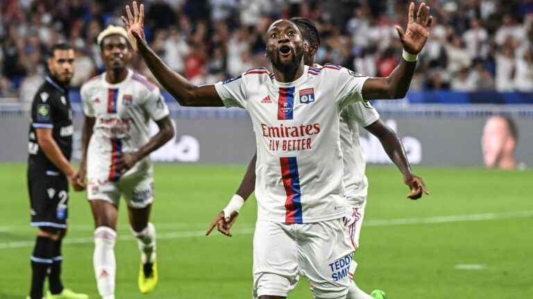 Lyon resumes its march forward, Monaco relapses