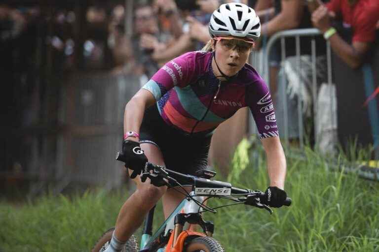 Mountain Bike |  Laurie Arseneault gets her best elite result