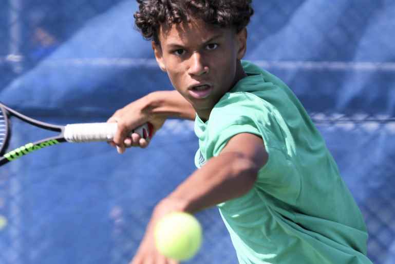 National Bank Open |  Gabriel Diallo surprises James Duckworth in qualifying