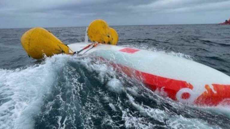 Navigation: Spanish rescuers save French skipper Laurent Camprubi in a perilous operation