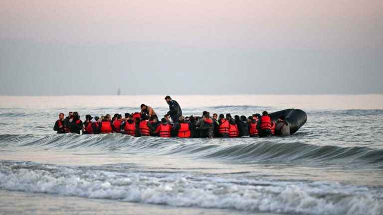 Nearly 1,300 migrants crossed the Channel between France and England during the day on Monday, a record