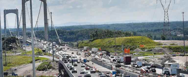 New obstacles at the head of the bridges of Quebec: painful return home