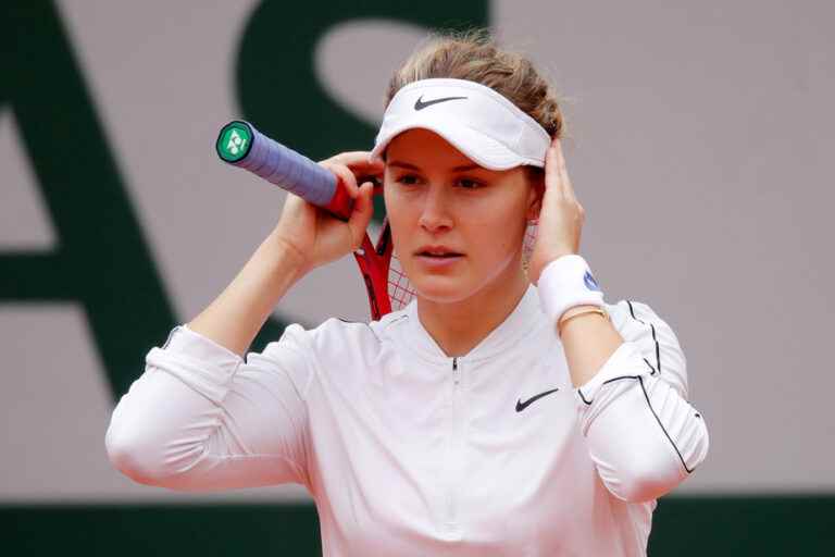 Odlum Brown VanOpen |  Eugenie Bouchard loses in two sets in the first round