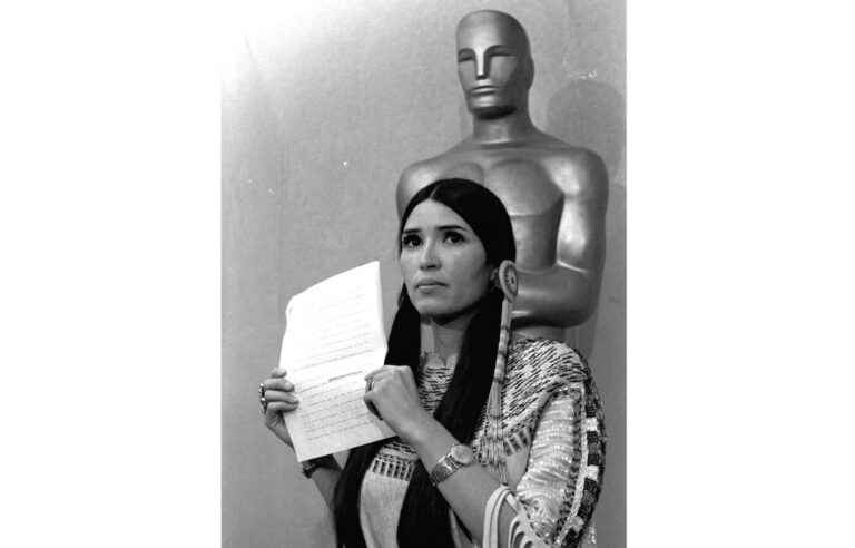 Oscars apologize to Indigenous actress who turned down Marlon Brando statuette