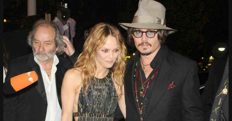 PHOTOS Johnny Depp and Vanessa Paradis: Their 45 million house has still not found a buyer