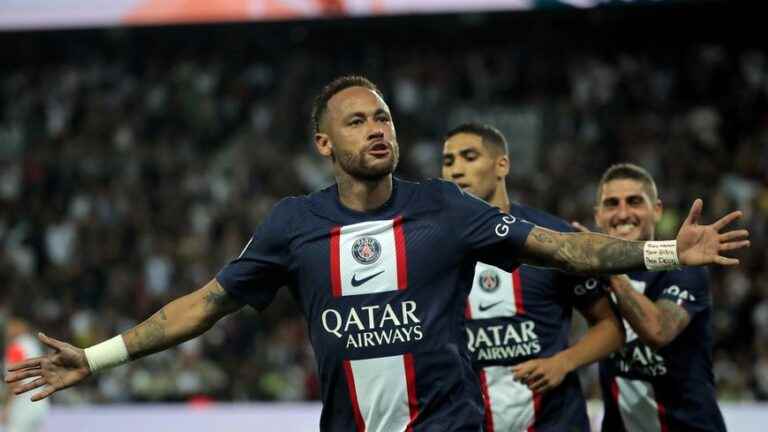 PSG wins 5 goals to 2 against Montpellier