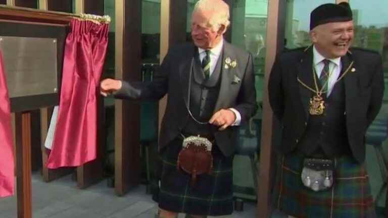 Scotland: the kilt, a tradition that continues at weddings