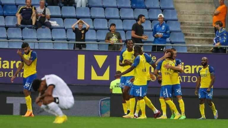 Severe defeat for the Chamois Niortais beaten by Sochaux in Ligue 2 (3-0)