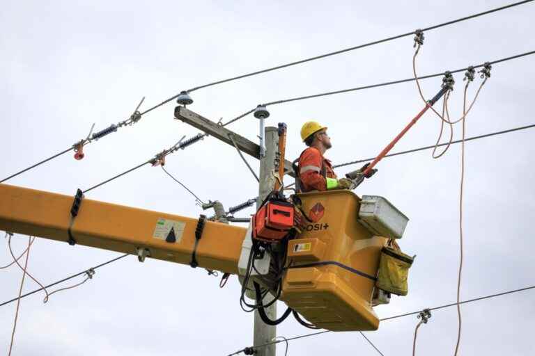 Severe thunderstorms |  Another 32,000 Hydro customers in the dark