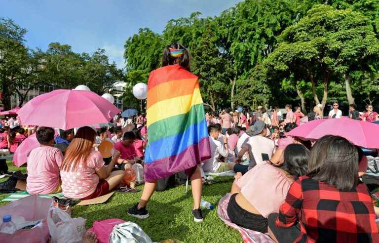 Singapore to repeal law prohibiting sex between men