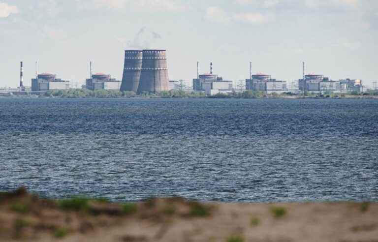 Strikes near a nuclear reactor in Ukraine