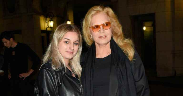 Sylvie Vartan: Her sublime daughter Darina shares intimate photos for a special occasion