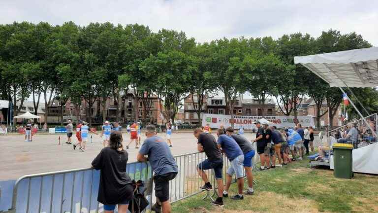 The French fist ball championship takes up residence at the Parc de la Hotoie in Amiens