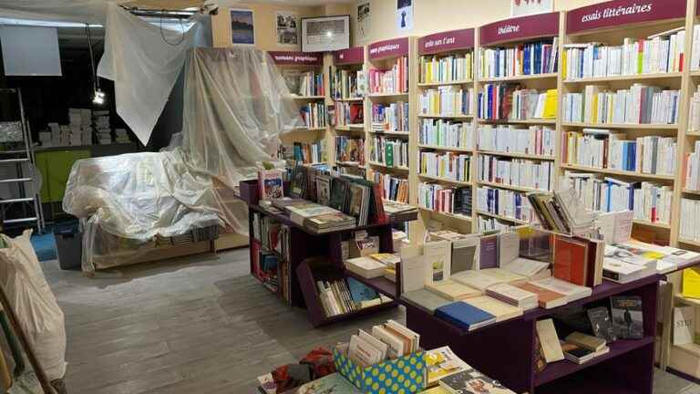 The Le Grain des mots bookstore in Montpellier is suffering due to water damage