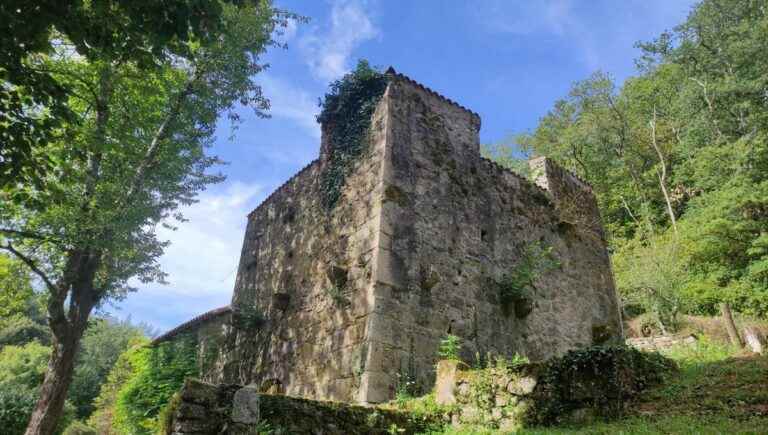 The maque forge in Saint Saud Lacoussière