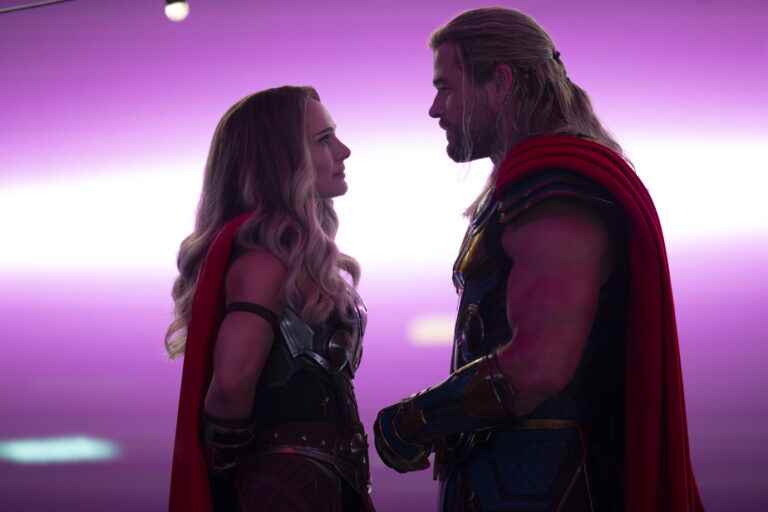 Thor clings to the top of the Quebec box office