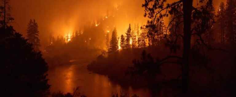 Two dead in largest California wildfire of the year