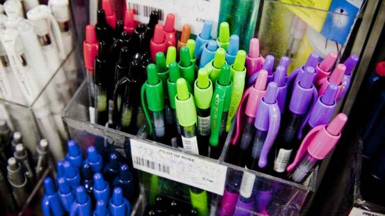 UFC-Que Choisir calls for no longer buying ballpoint pens for children because of substances dangerous to health