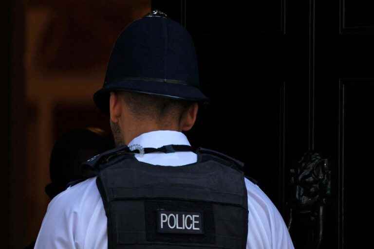 United Kingdom |  Police strip searches of minors worry London