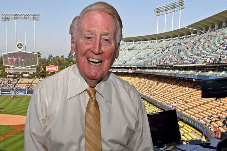 Vin Scully, legendary Dodgers handler, dies at 94