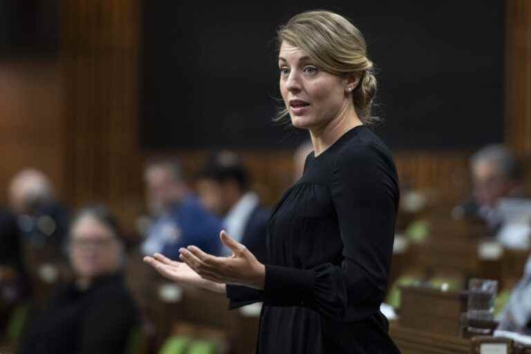 War in Ukraine |  Minister Mélanie Joly in the hot seat