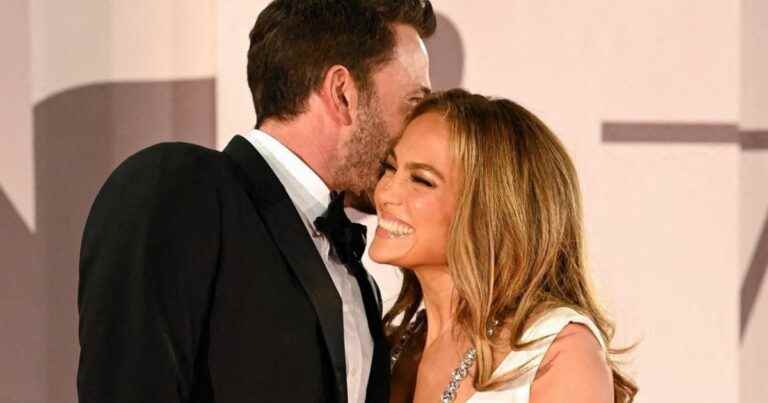 Wedding of Jennifer Lopez and Ben Affleck: first photo of J.Lo in her crazy dress!