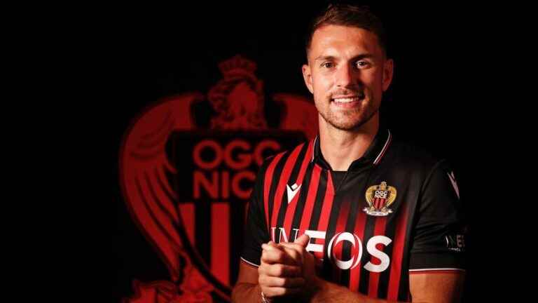 Welsh midfielder Aaron Ramsey signs for OGC Nice