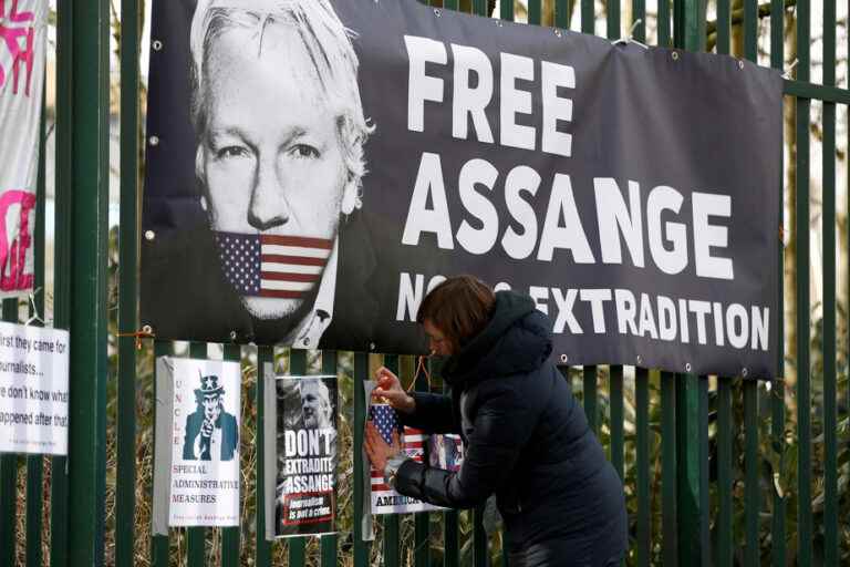 WikiLeaks |  Two lawyers for Julian Assange file a complaint against the CIA