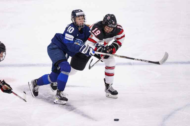 World Women’s Hockey Championship |  Canada beat Finland 4-1