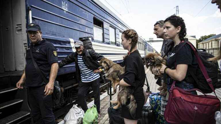 “Zelenski’s order works”, more Donbass residents flee the region every day