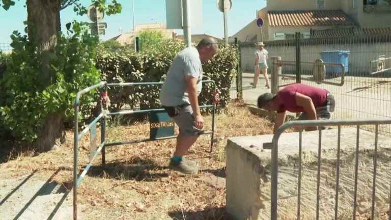 a municipality in Occitania saves water during the year