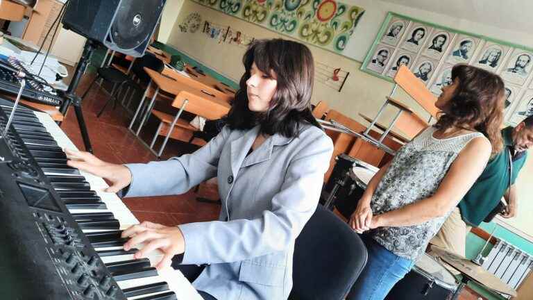 after the bombs, the Borodyanka music school reopens, “more precious than before”