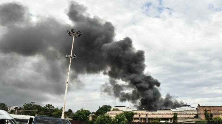 at least 22 people died in a Russian strike on a train station