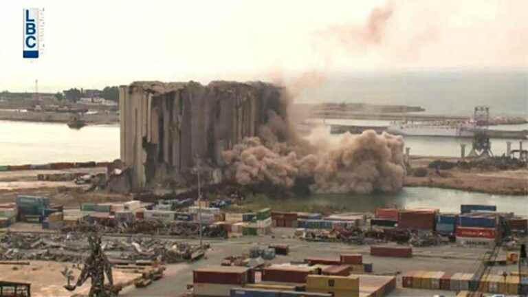 collapse of grain silos at the port of Beirut