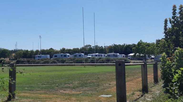 in Auxerre, travelers are still waiting for pitches