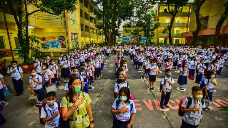 in the Philippines, schools reopen after more than two years of closure