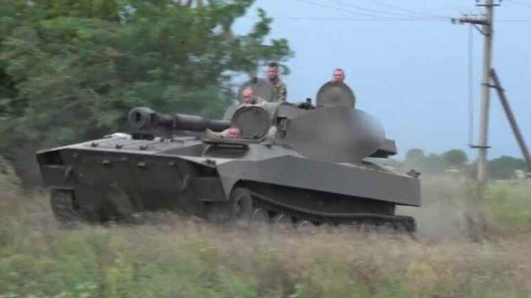 on the Kherson front, Ukrainian soldiers continue their counter-offensive