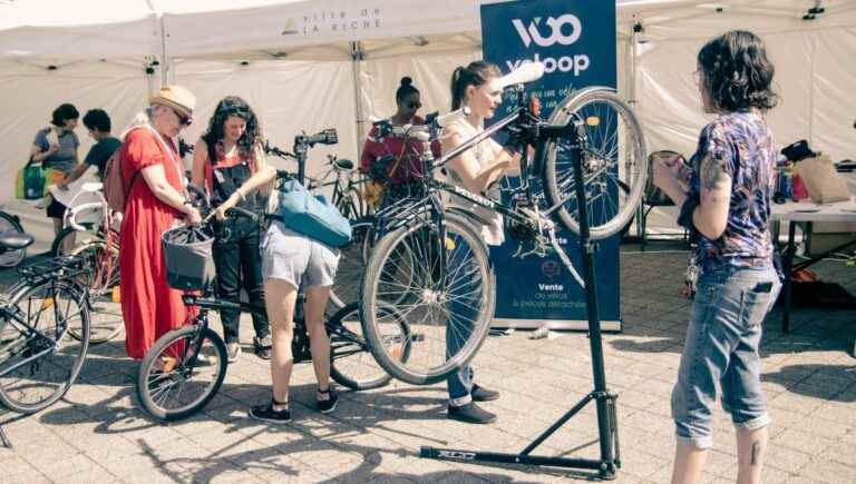 second-hand bikes and spare parts thanks to Véloop