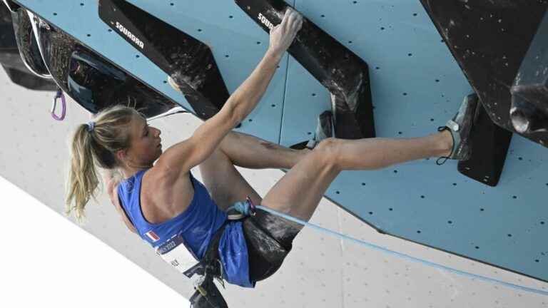 the French Manon Hily wins the bronze medal in climbing