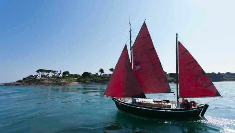 the Navy Museum, the history of the Gulf of Morbihan and local clogs