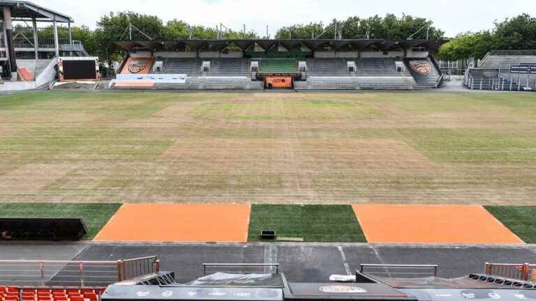 the Territory of Belfort on alert, amateur football clubs banned from watering their lawn