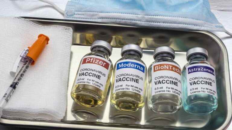 the United States authorizes vaccines from Pfizer and Moderna targeting the Omicron variant