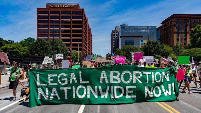 the end of the constitutional right to abortion poses a threat to minorities according to UN experts