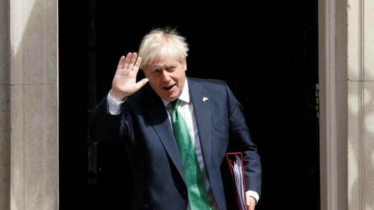 while Boris Johnson has gone on vacation, the one who wants to succeed him believes that the English should “work more”