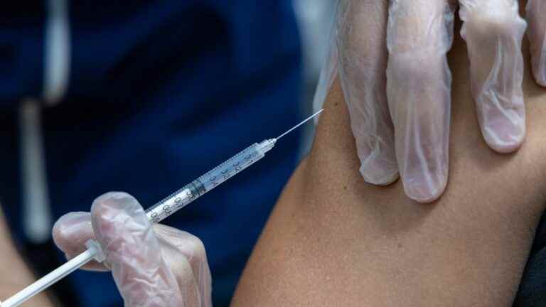 123 people vaccinated at Le Mans hospital