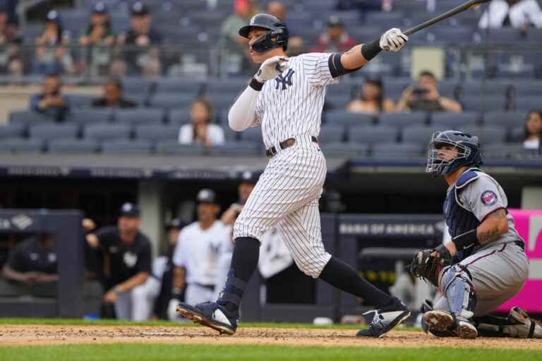 55th home run of the season |  Aaron Judge sets Yankees team records