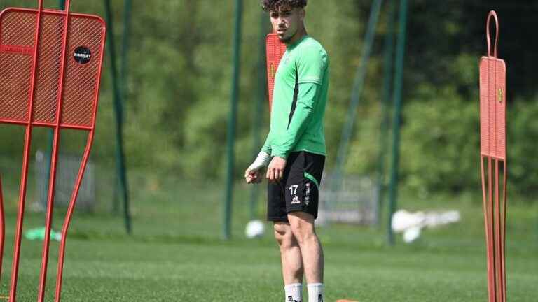 Adil Aouchiche leaves ASSE for Lorient, Saïdou Sow stays!