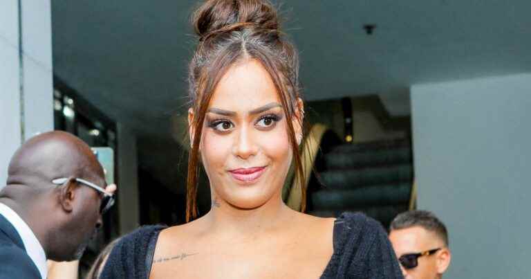 Amel Bent radiant in a very tight dress, Paris Jackson dares thigh high boots for Giambattista Valli